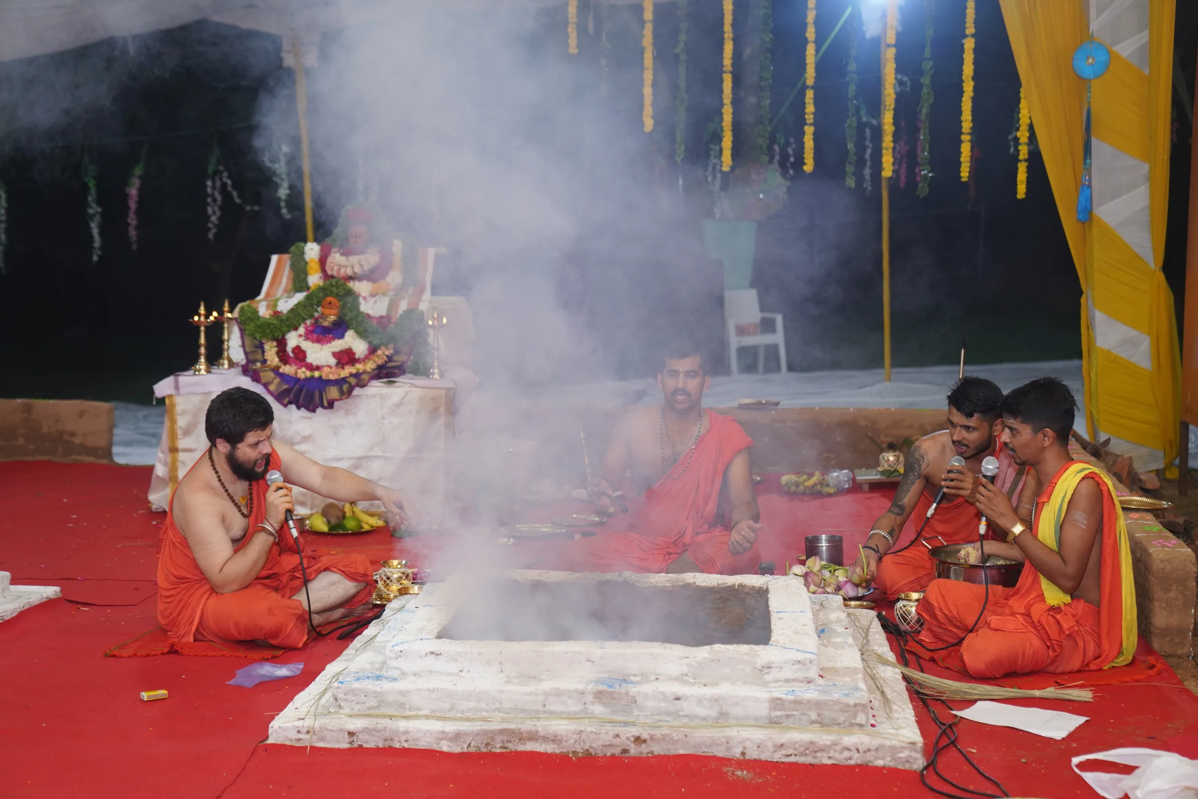 Navratri homa at Harivan Ashram